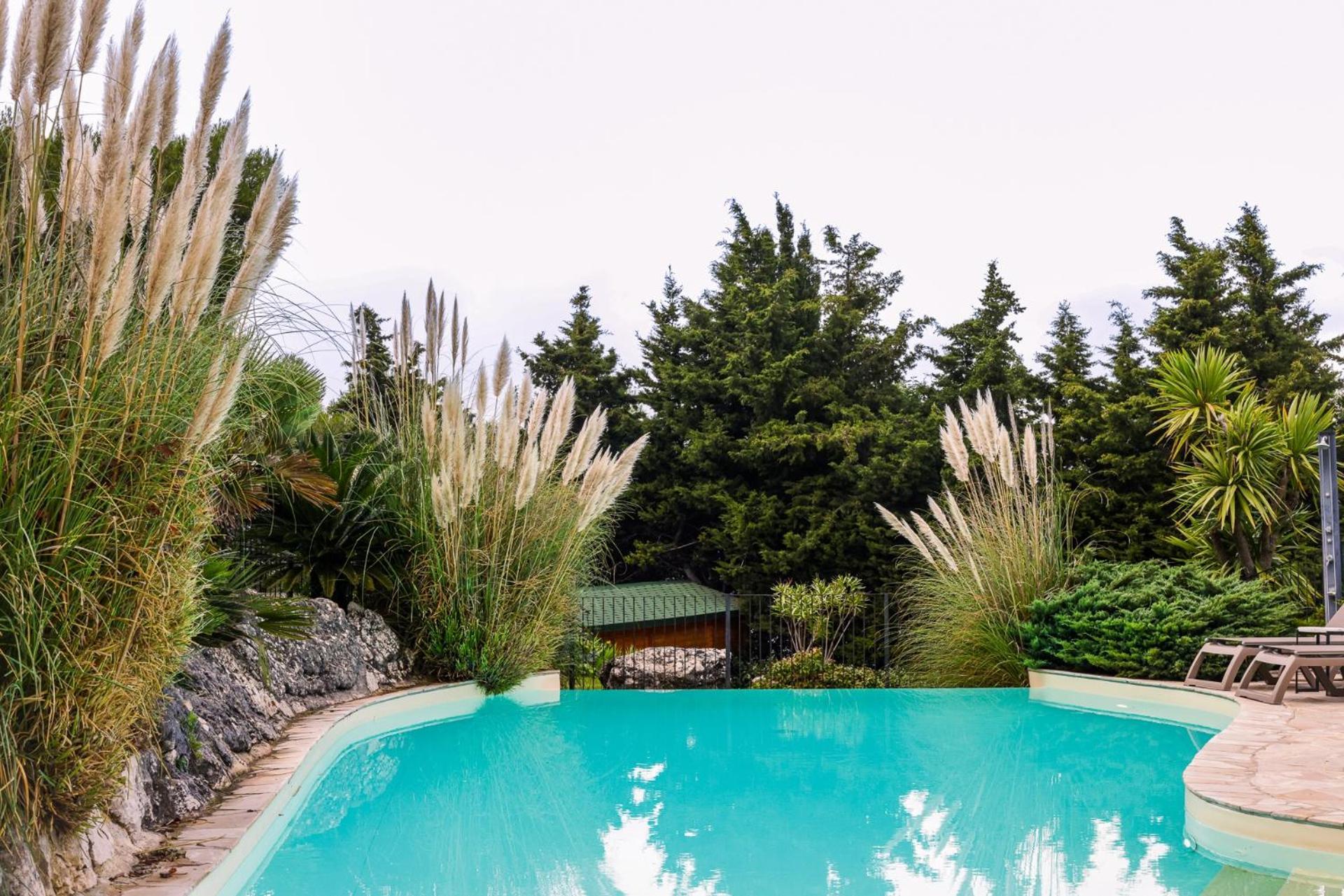 Hotel Eze Hermitage Екстериор снимка