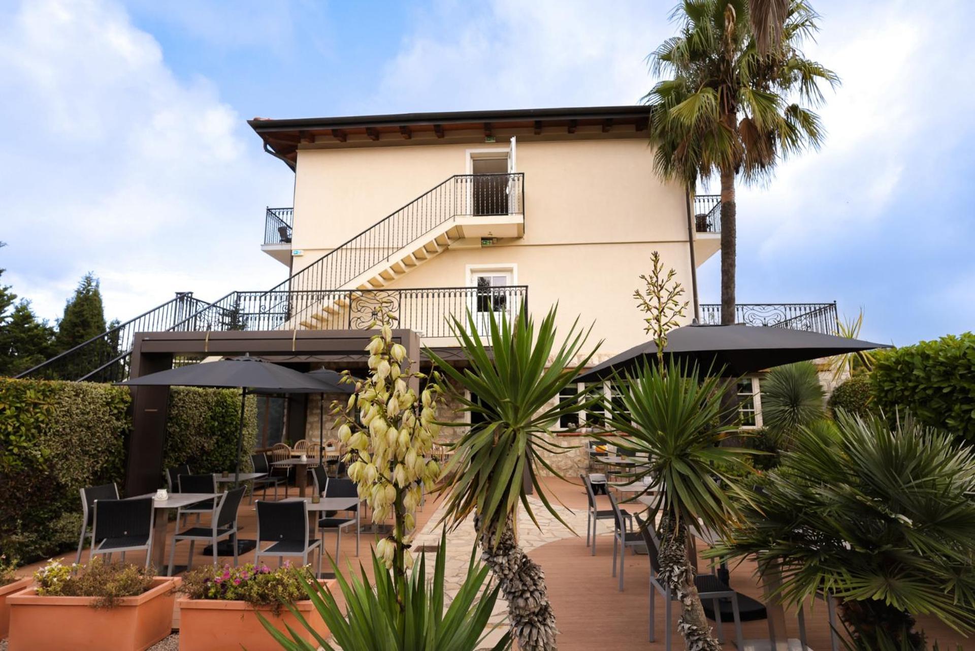 Hotel Eze Hermitage Екстериор снимка