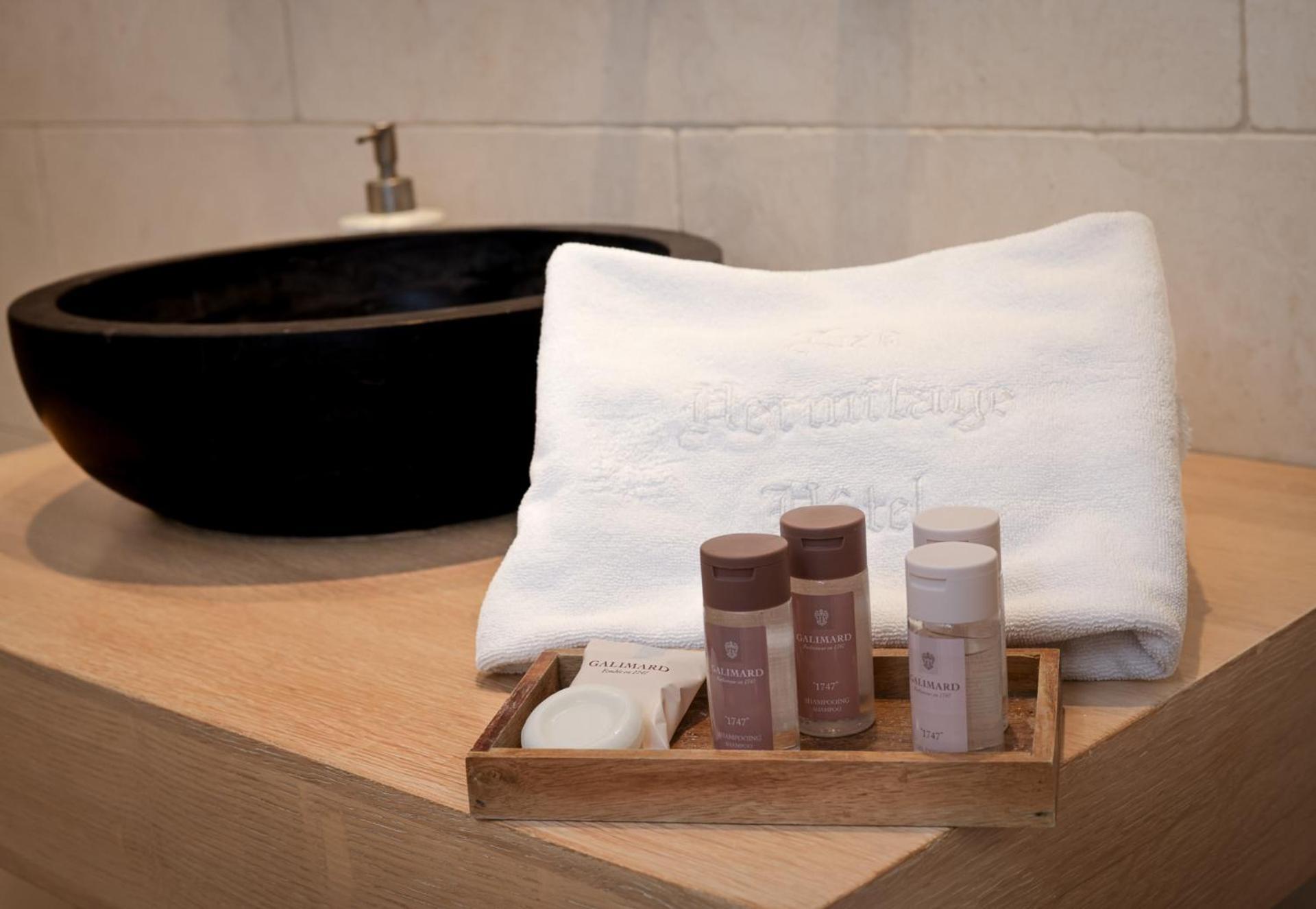 Hotel Eze Hermitage Екстериор снимка
